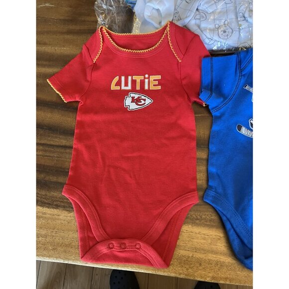 Lot Newborn/Infant (0-3 Months) Diaper Shirts - Picture 4 of 11